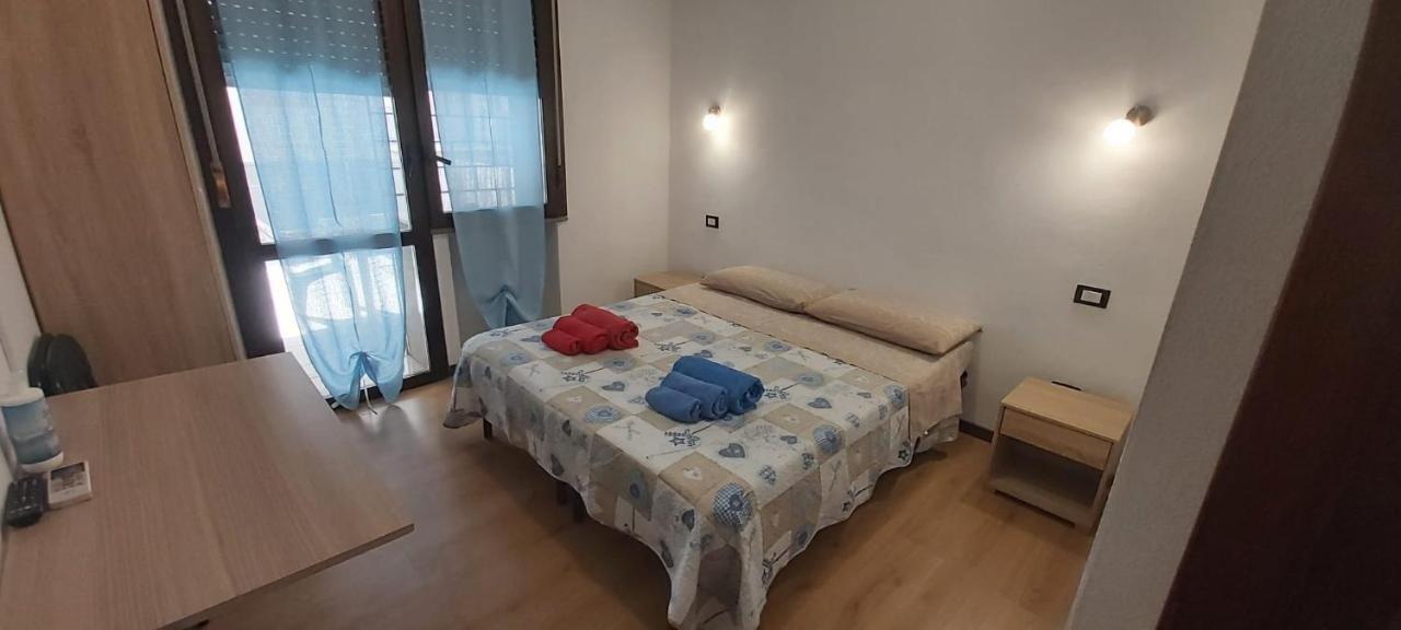 Camera Matrimoniale/Doppia con Letti Singoli con Bagno Privato